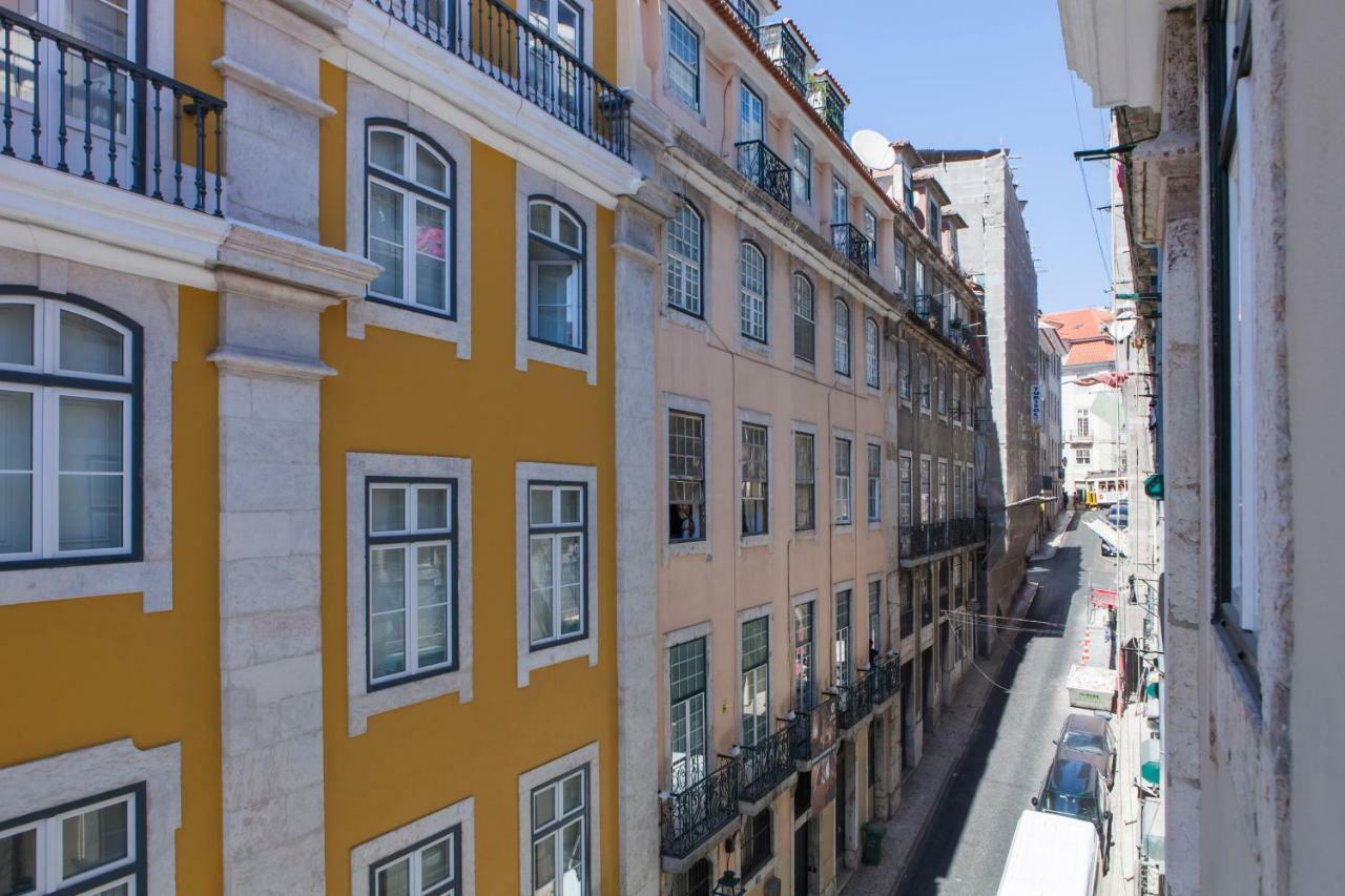 Alfama Baixa Spacious And Bright Apartment Blends The Historic And The Contemporary 2 Bedrs & 2 Bathrs Ac 18Th Century Building Lisboa Exterior foto